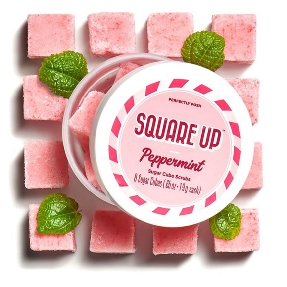 COPY - Perfectly Posh Square Up Peppermint Sugar Cube Scrubs - Picture 2 of 2